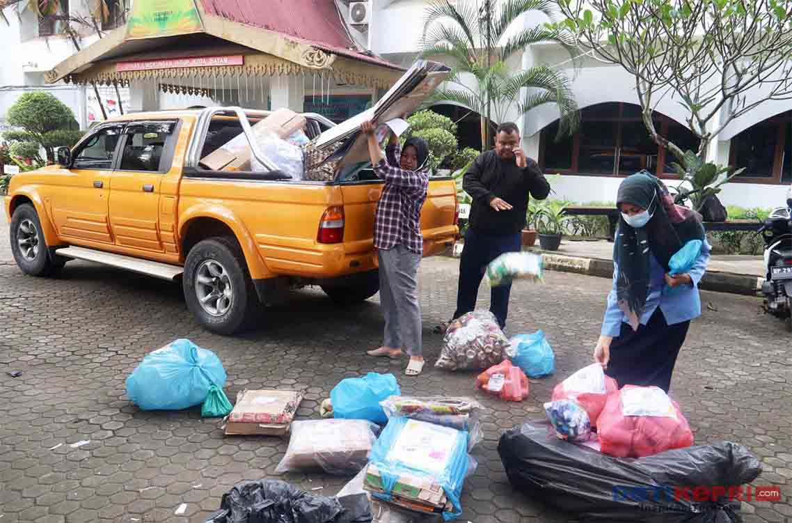 DLH Kota Batam buat Bank Sampah