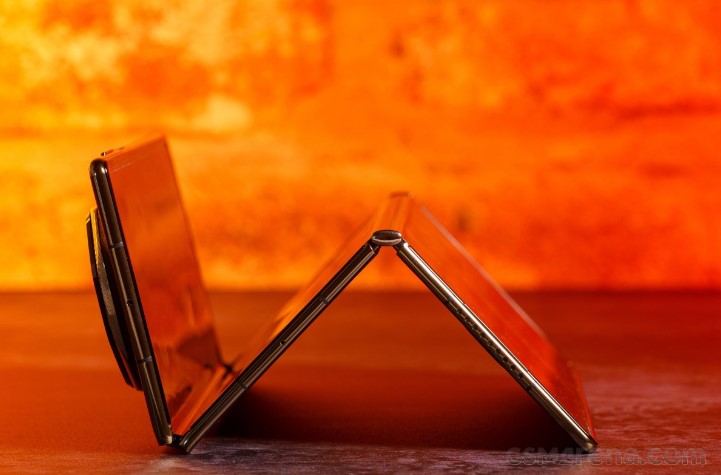 Ulasan Huawei Mate XT Ultimate