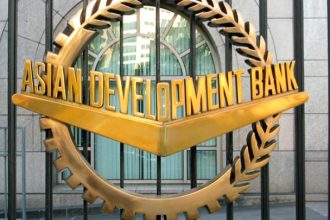 ADB Perkirakan Ekonomi Indonesia Tumbuh 5,2% pada 2026, Permintaan Domestik Jadi Penopang Utama