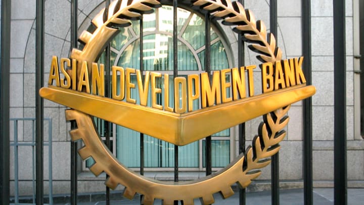 ADB Perkirakan Ekonomi Indonesia Tumbuh 5,2% pada 2026, Permintaan Domestik Jadi Penopang Utama